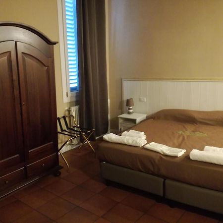 Piazza San Domenico Rooms - Bedinbolognacentro Екстериор снимка