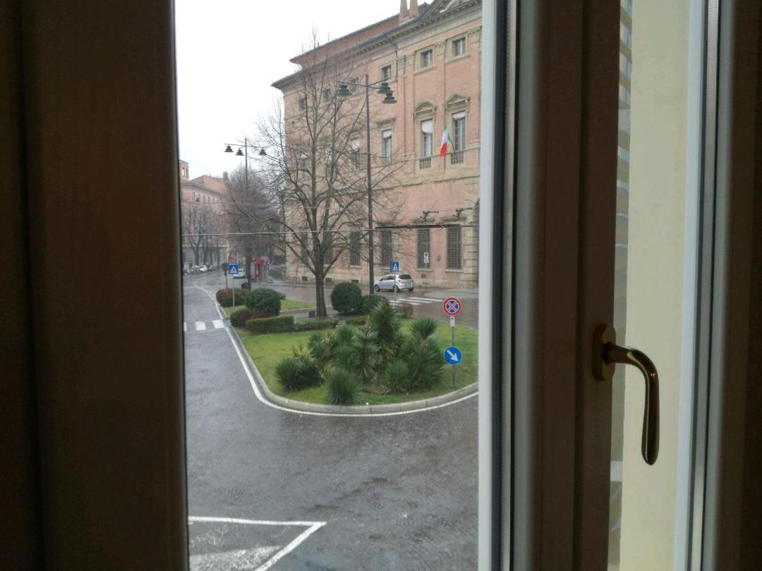 Piazza San Domenico Rooms - Bedinbolognacentro Екстериор снимка